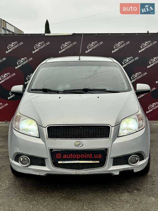 Хэтчбек ЗАЗ Vida 2013 в Сумах