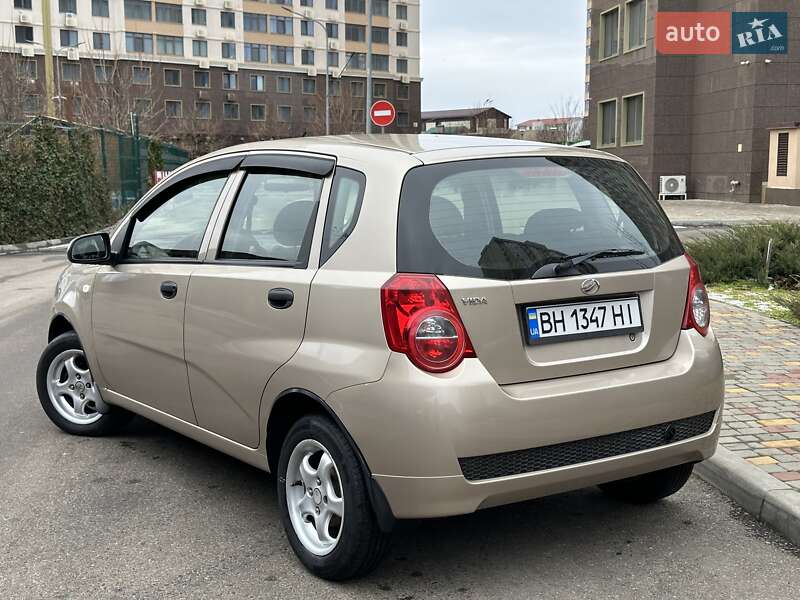 Хэтчбек ЗАЗ Vida 2012 в Одессе