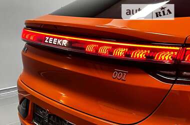 Лифтбек Zeekr 001 2023 в 