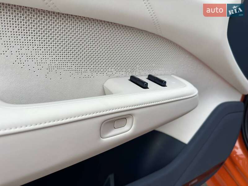 Внедорожник / Кроссовер Zeekr 001 2024 в Ивано-Франковске