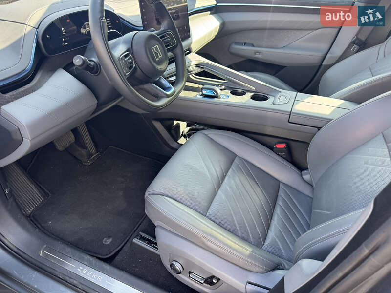 Позашляховик / Кросовер Zeekr 001 2024 в Одесі