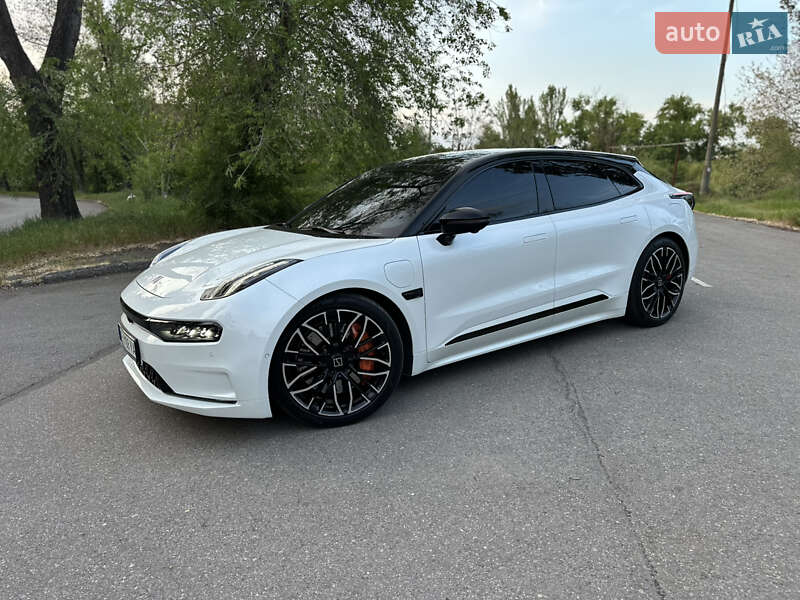 Внедорожник / Кроссовер Zeekr 001 2023 в Киеве