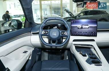 Внедорожник / Кроссовер Zeekr 001 2025 в 