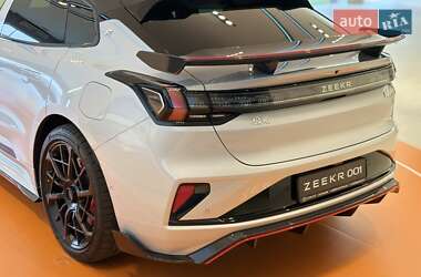 Внедорожник / Кроссовер Zeekr 001 2025 в 