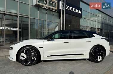 Внедорожник / Кроссовер Zeekr 001 2025 в 