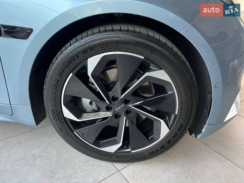 Внедорожник / Кроссовер Zeekr 001 2022 в Одессе