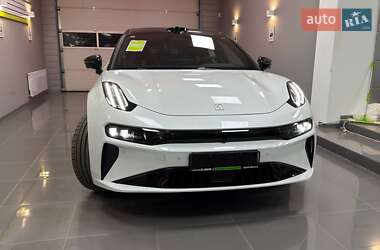 Внедорожник / Кроссовер Zeekr 001 2025 в 