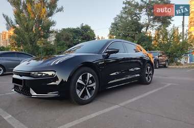 Внедорожник / Кроссовер Zeekr 001 2024 в 