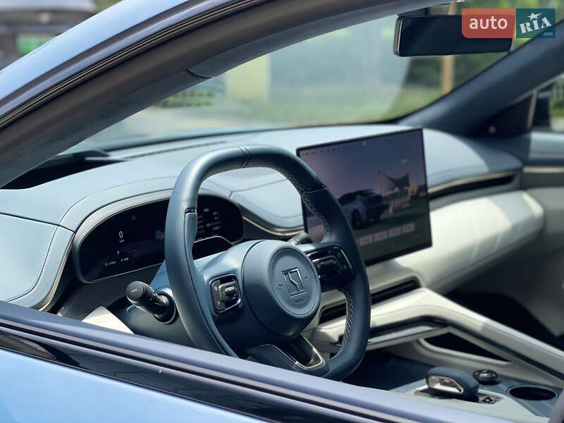 Внедорожник / Кроссовер Zeekr 001 2024 в Одессе