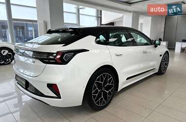 Внедорожник / Кроссовер Zeekr 001 2025 в 