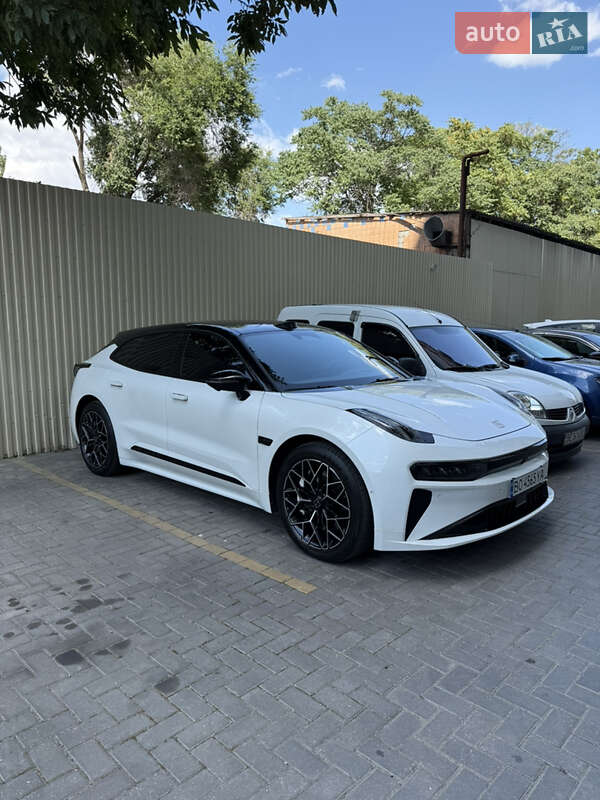 Внедорожник / Кроссовер Zeekr 001 2024 в Николаеве