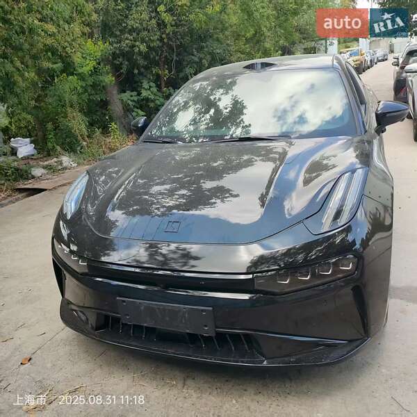 Позашляховик / Кросовер Zeekr 001 2024 в Києві