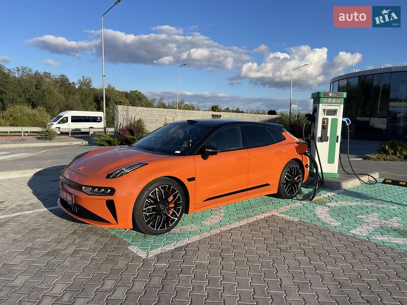 Позашляховик / Кросовер Zeekr 001 2024 в Кролевці