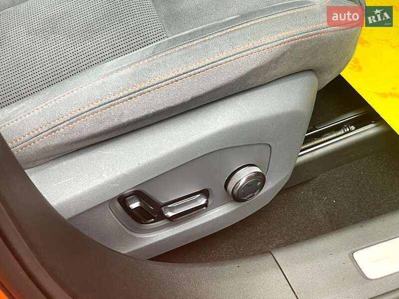 Внедорожник / Кроссовер Zeekr 001 2024 в Киеве