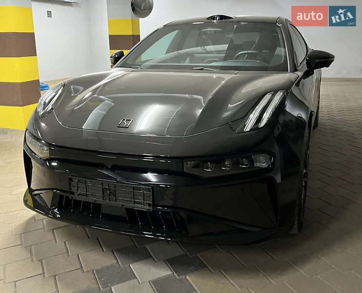 Внедорожник / Кроссовер Zeekr 001 2024 в Николаеве