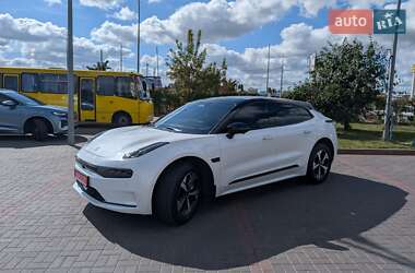 Внедорожник / Кроссовер Zeekr 001 2024 в 