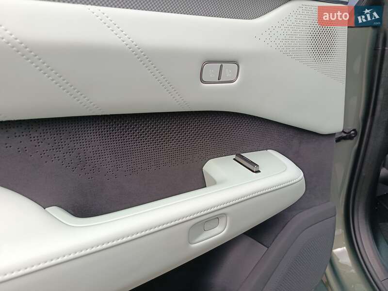 Позашляховик / Кросовер Zeekr 001 2024 в Хмельницькому фото 31 Позашляховик / Кросовер Zeekr 001 2024 в Хмельницькому