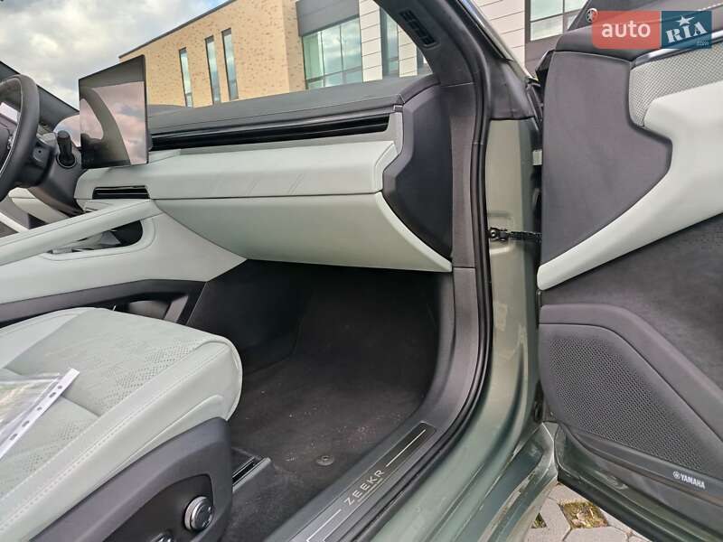 Позашляховик / Кросовер Zeekr 001 2024 в Хмельницькому фото 39 Позашляховик / Кросовер Zeekr 001 2024 в Хмельницькому