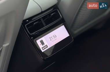 Позашляховик / Кросовер Zeekr 001 2024 в  фото 29 Позашляховик / Кросовер Zeekr 001 2024 в