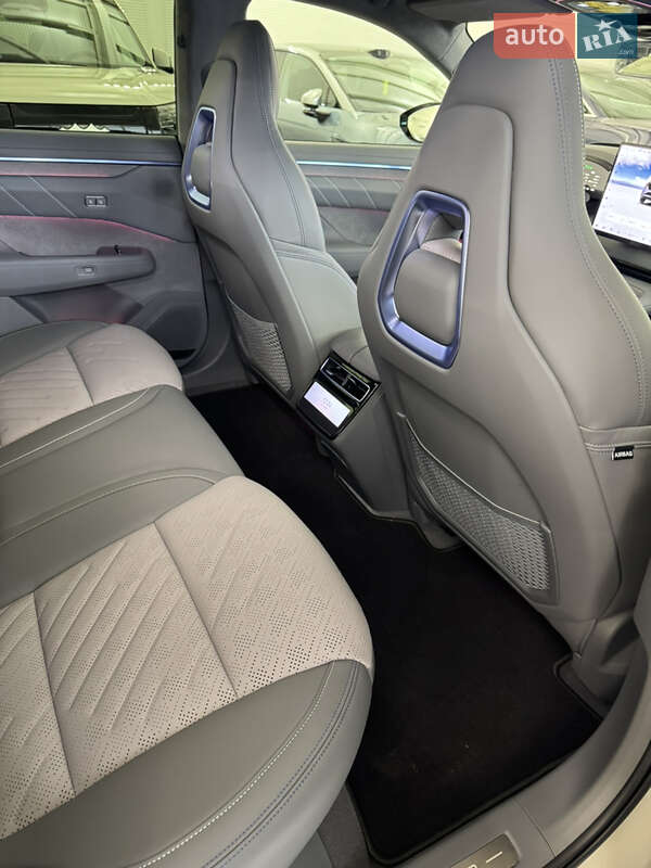 Позашляховик / Кросовер Zeekr 001 2025 в Києві фото 16 Позашляховик / Кросовер Zeekr 001 2025 в Києві