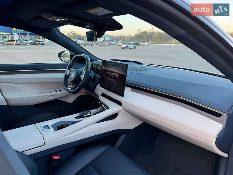 Позашляховик / Кросовер Zeekr 001 2024 в Львові