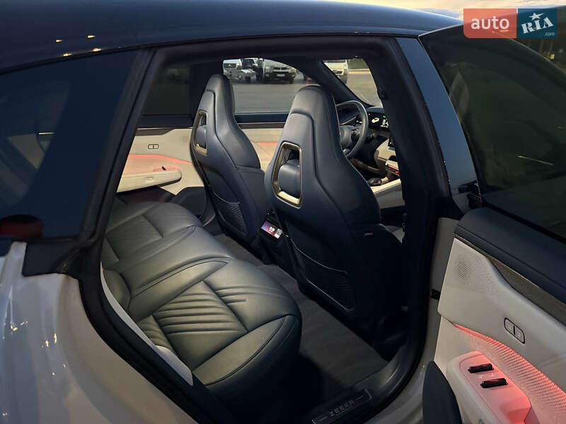 Позашляховик / Кросовер Zeekr 001 2024 в Львові фото 24 Позашляховик / Кросовер Zeekr 001 2024 в Львові