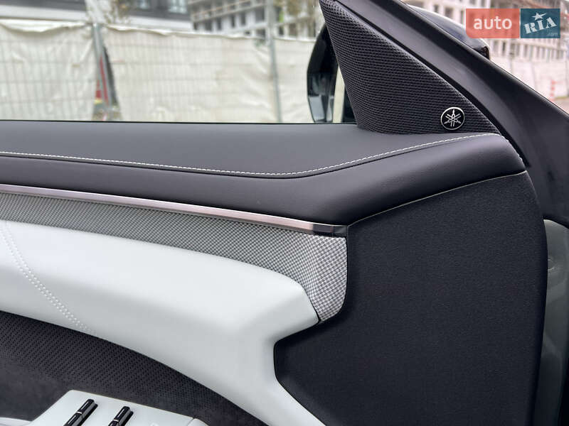 Позашляховик / Кросовер Zeekr 001 2024 в Києві