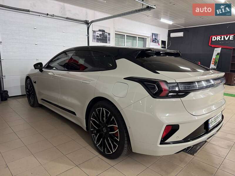 Внедорожник / Кроссовер Zeekr 001 2025 в Одессе