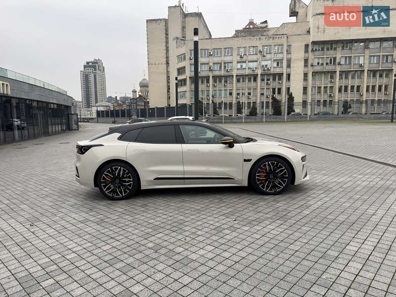 Позашляховик / Кросовер Zeekr 001 2025 в Києві