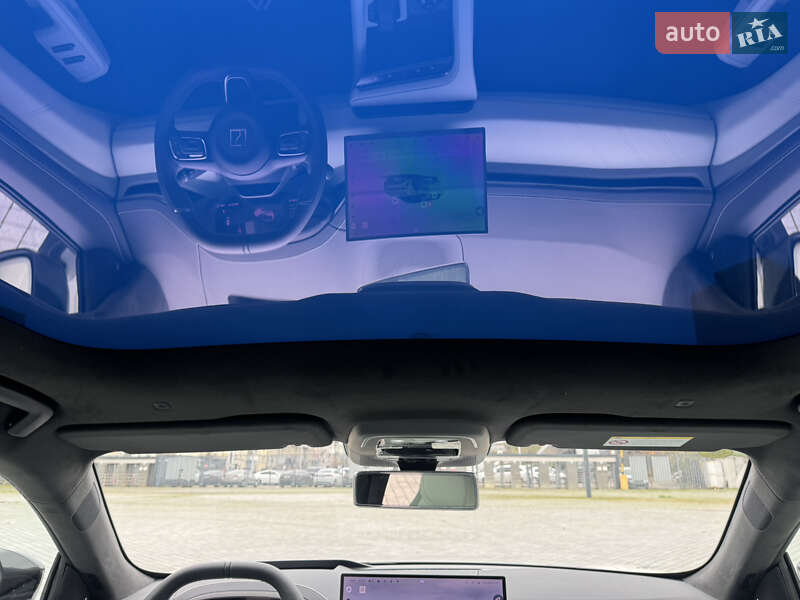 Позашляховик / Кросовер Zeekr 001 2025 в Києві