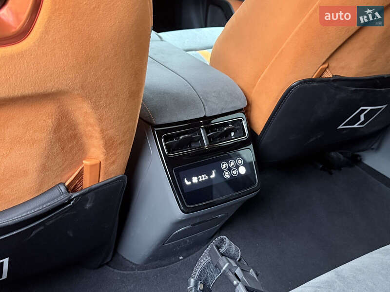 Внедорожник / Кроссовер Zeekr 001 2023 в Черновцах