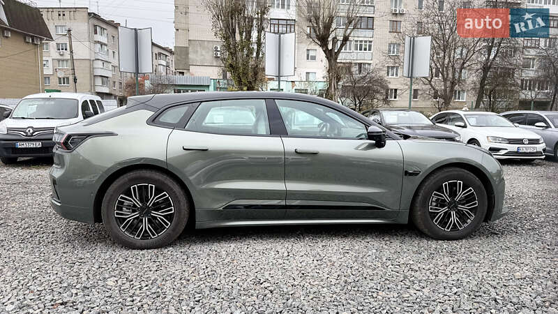 Позашляховик / Кросовер Zeekr 001 2024 в Бердичеві