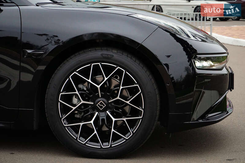 Внедорожник / Кроссовер Zeekr 001 2024 в Одессе