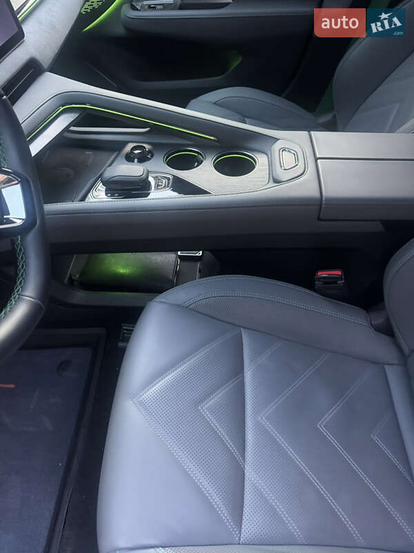 Позашляховик / Кросовер Zeekr 001 2023 в Києві фото 8 Позашляховик / Кросовер Zeekr 001 2023 в Києві