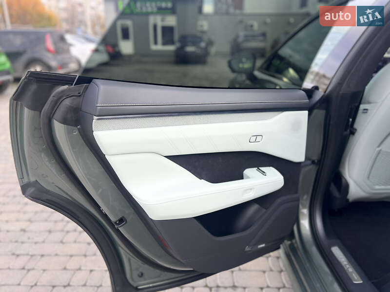 Позашляховик / Кросовер Zeekr 001 2024 в Луцьку фото 22 Позашляховик / Кросовер Zeekr 001 2024 в Луцьку