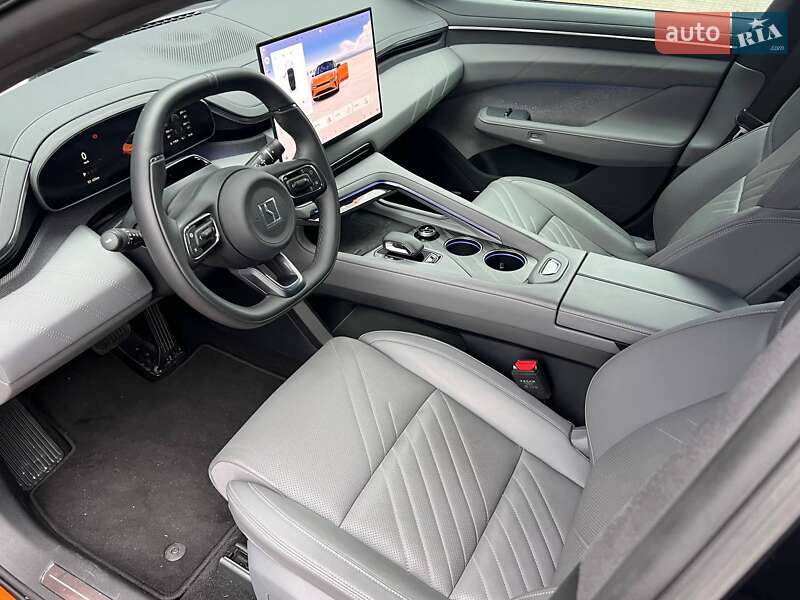 Внедорожник / Кроссовер Zeekr 001 2024 в Львове