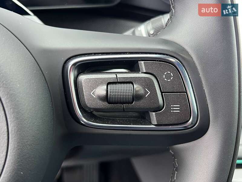 Внедорожник / Кроссовер Zeekr 001 2024 в Львове