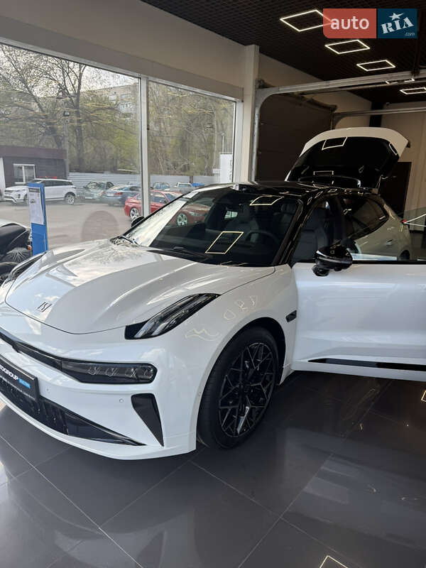 Внедорожник / Кроссовер Zeekr 001 2024 в Николаеве