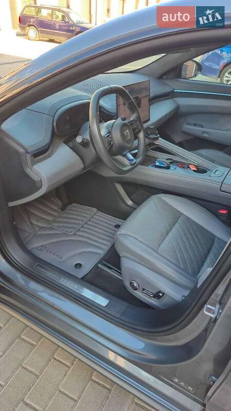 Внедорожник / Кроссовер Zeekr 001 2024 в Черкассах