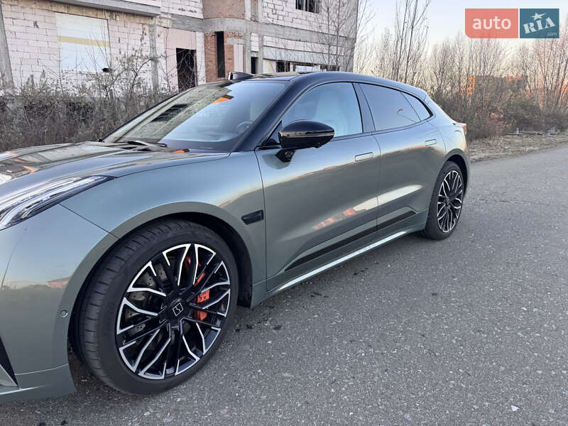 Zeekr 001 2024 Zeekr 001 2024