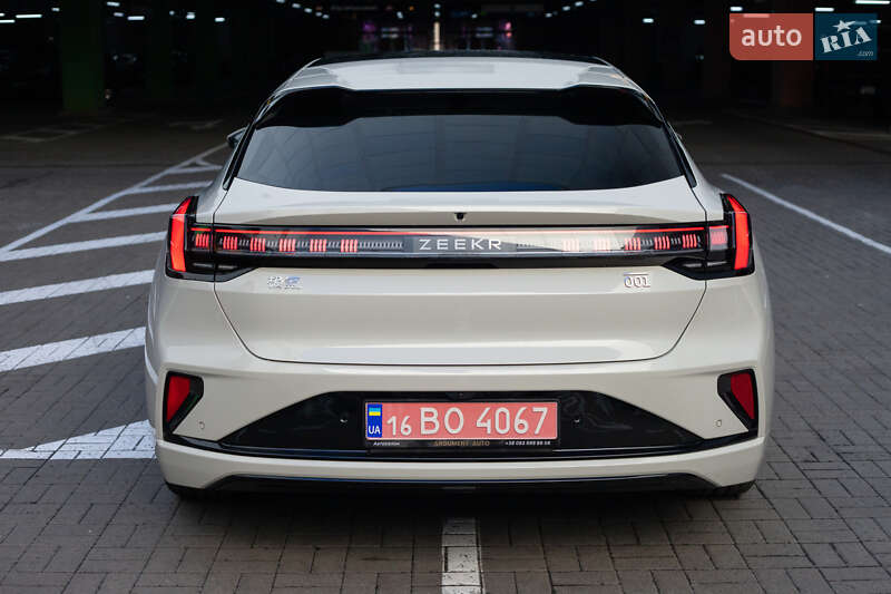 Внедорожник / Кроссовер Zeekr 001 2024 в Киеве