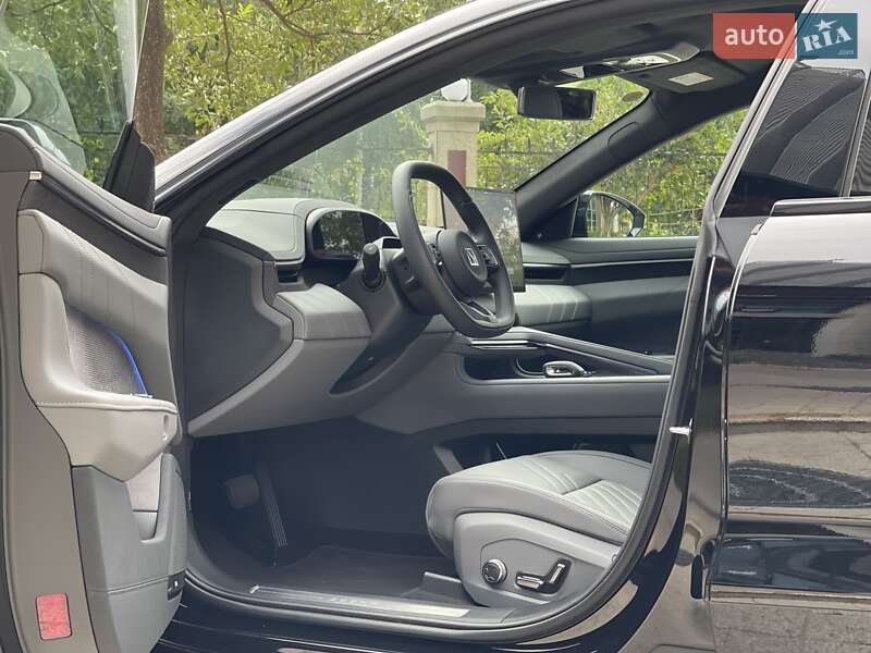 Внедорожник / Кроссовер Zeekr 001 2025 в Одессе