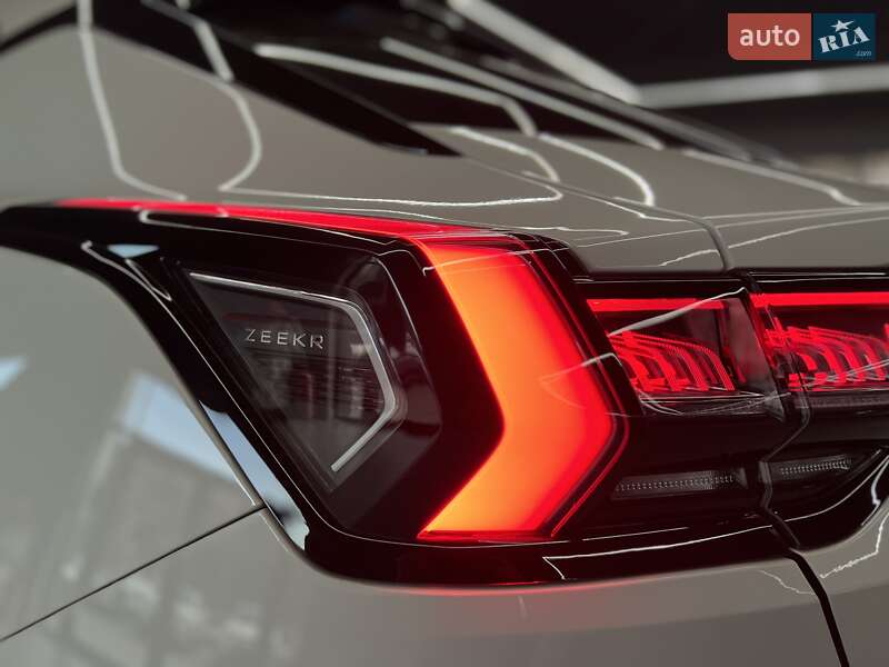 Позашляховик / Кросовер Zeekr 001 2024 в Дніпрі