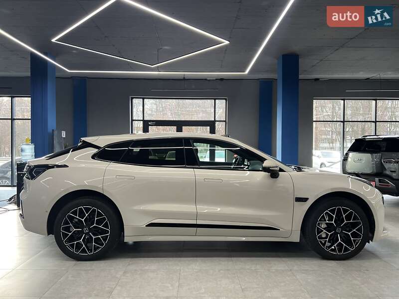 Позашляховик / Кросовер Zeekr 001 2024 в Дніпрі