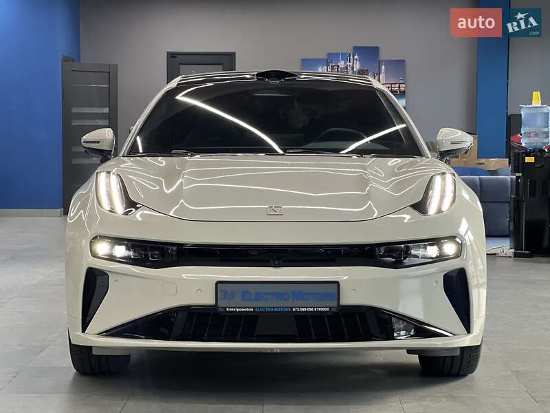 Позашляховик / Кросовер Zeekr 001 2024 в Дніпрі