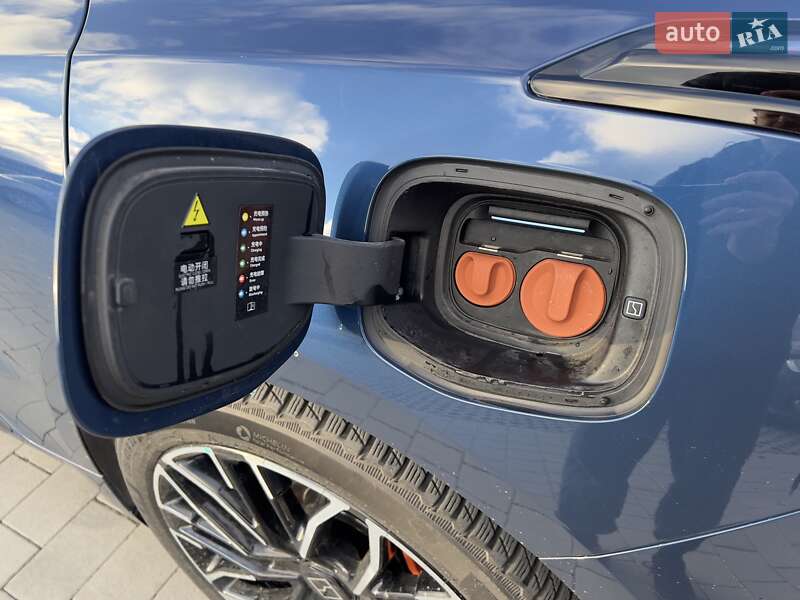 Позашляховик / Кросовер Zeekr 001 2024 в Хмельницькому фото 17 Позашляховик / Кросовер Zeekr 001 2024 в Хмельницькому