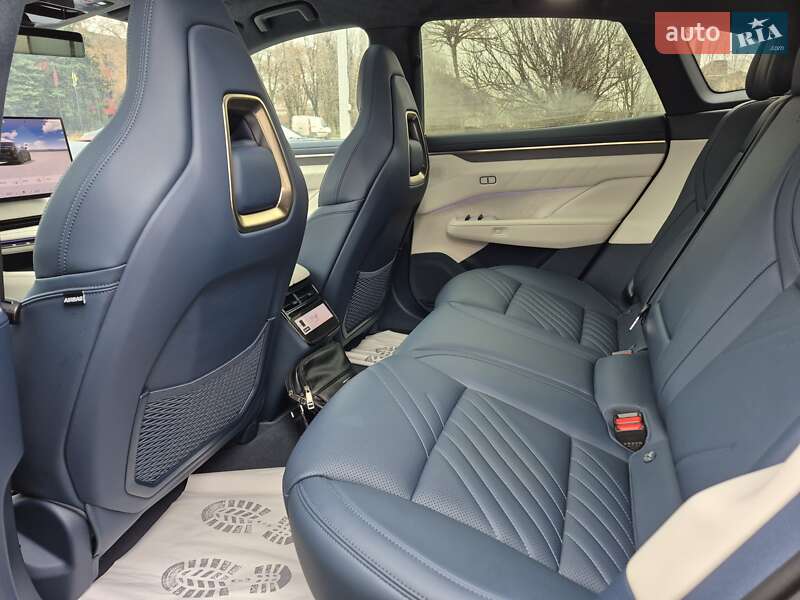 Позашляховик / Кросовер Zeekr 001 2024 в Києві фото 17 Позашляховик / Кросовер Zeekr 001 2024 в Києві