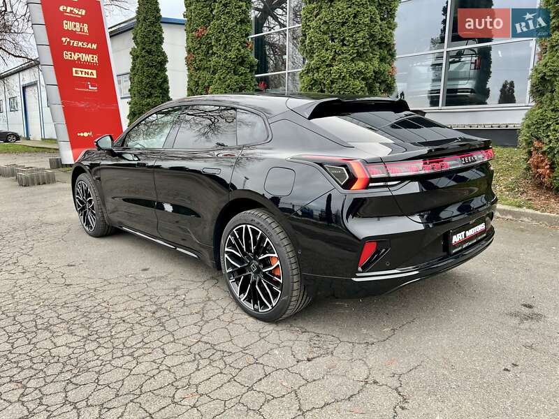 Позашляховик / Кросовер Zeekr 001 2025 в Києві