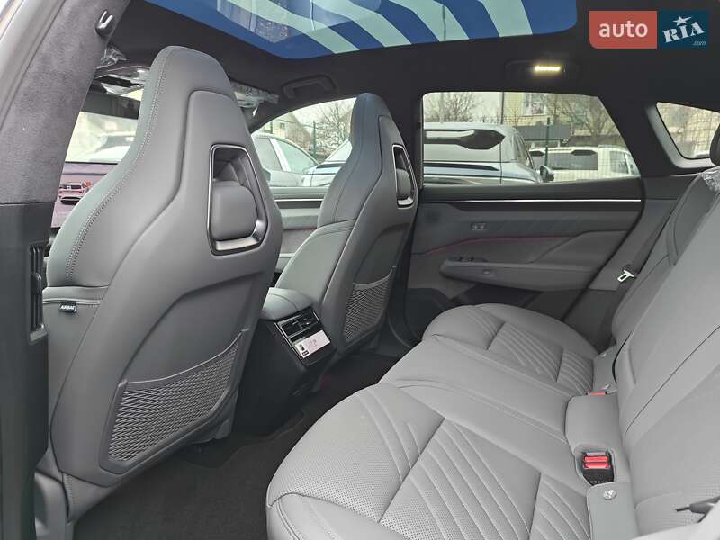 Позашляховик / Кросовер Zeekr 001 2025 в Києві