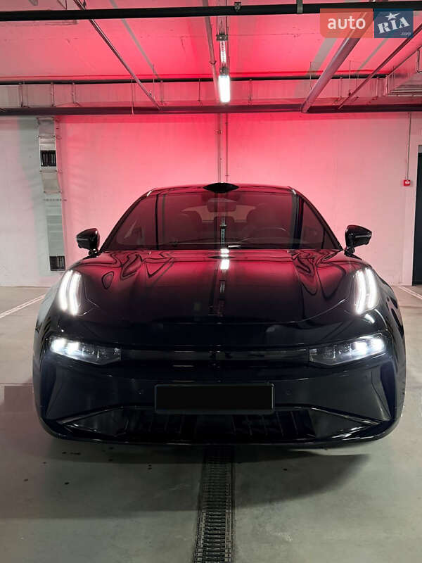 Позашляховик / Кросовер Zeekr 001 2024 в Києві